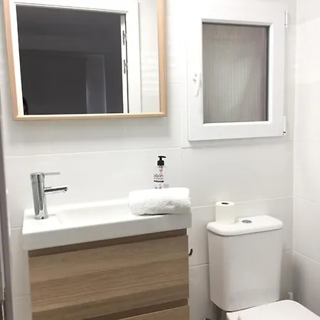 Moon Apartment *